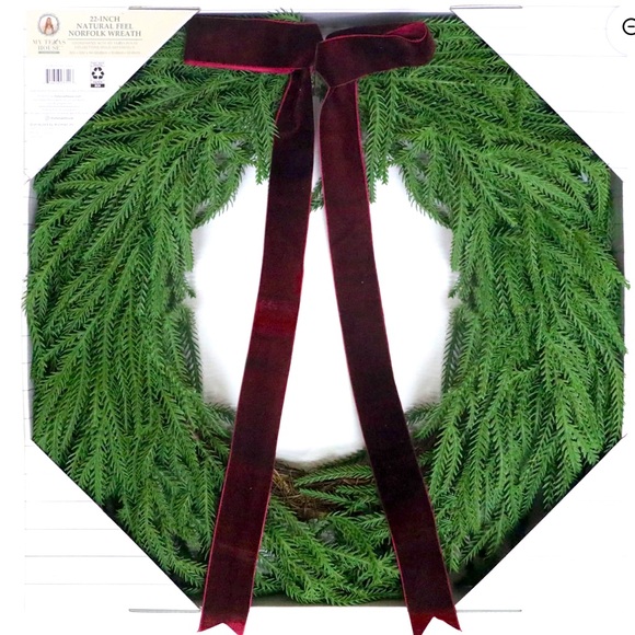 My Texas House Evergreen Natural Feel Norfolk Artificial Christmas Wreath, 22” - Picture 3 of 8